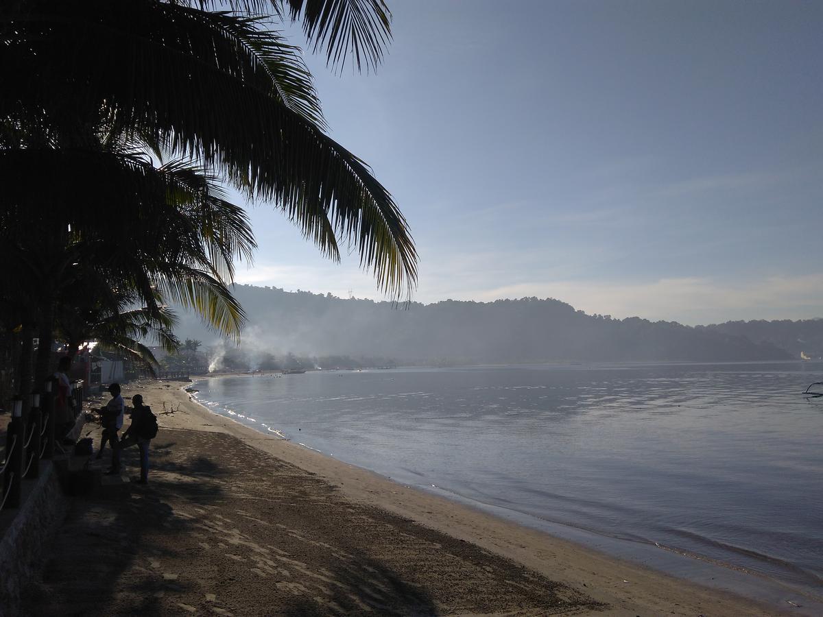 Mango'S Beachfront Resort Olongapo Dış mekan fotoğraf
