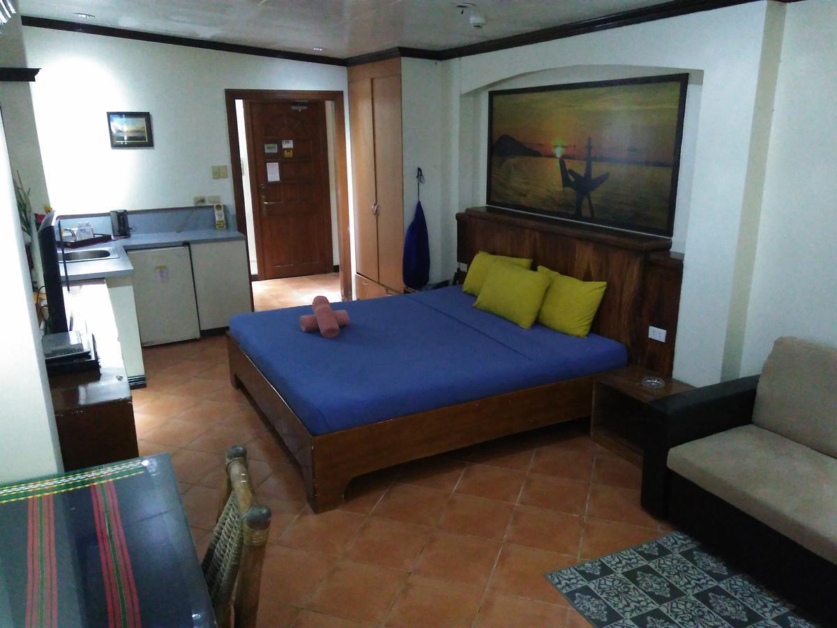 Mango'S Beachfront Resort Olongapo Dış mekan fotoğraf